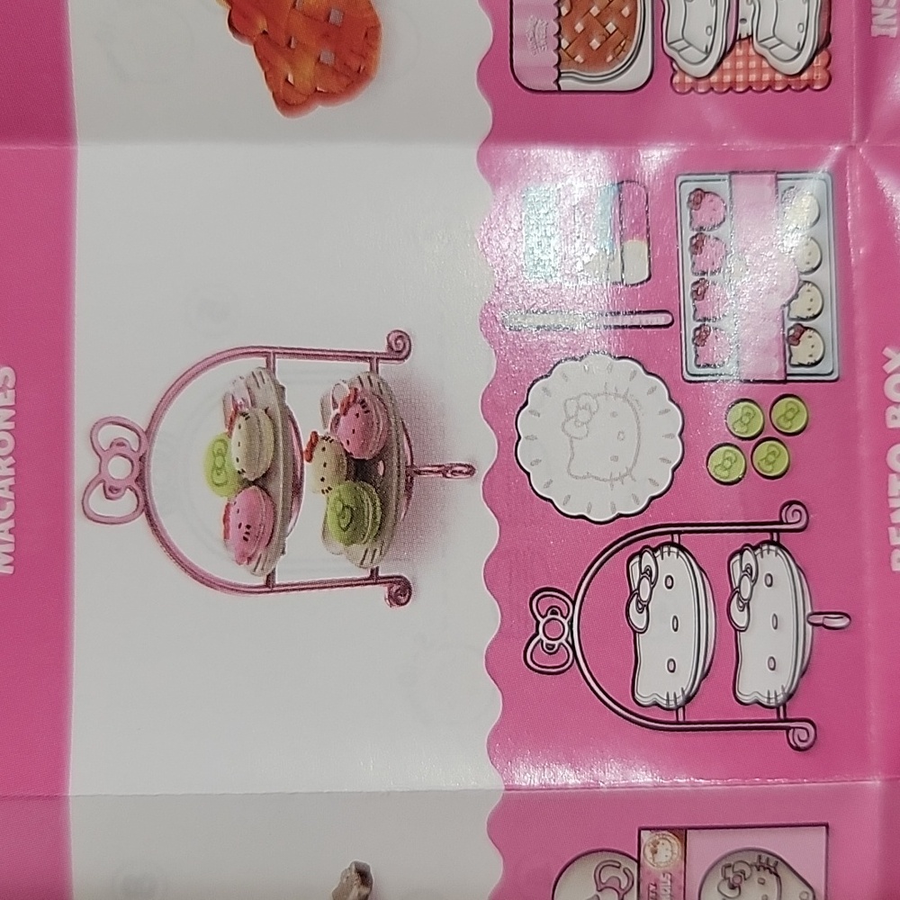 Miniverse Hello Kitty Macarons NWOT